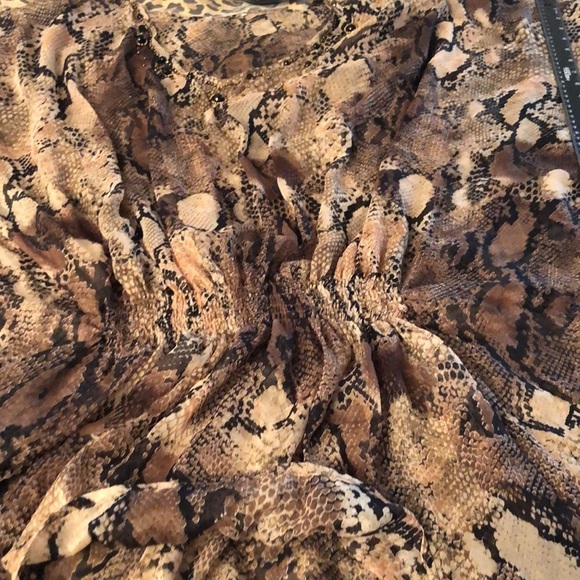 Brown & black reptile print semi  sheer cover up ,Tunic / Poncho like new - Picture 11 of 13